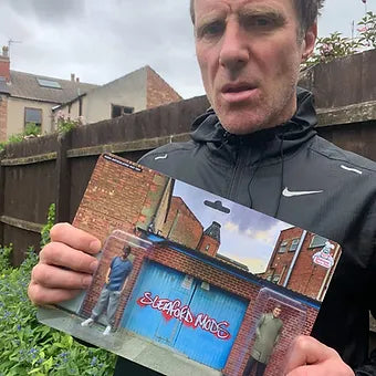 Sleaford mods art toy ( black and white card back edition)