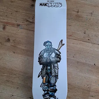 MANDOOM skateboard
